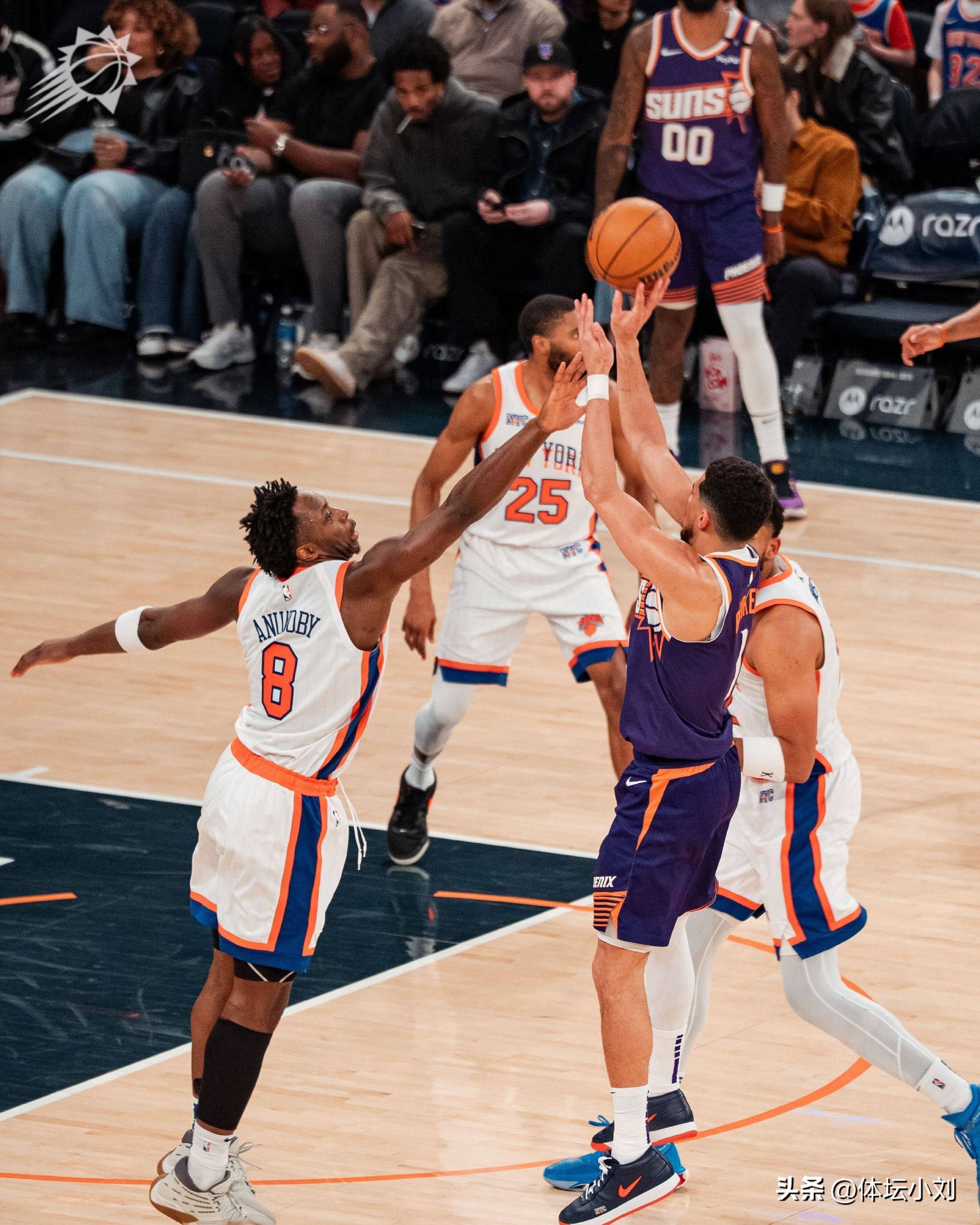 雷竞技官网入口 -纽约尼克斯发布备战花絮，清晨遗憾出局，欧篮联任务艰巨，球队文化再被提及(罗斯现在是尼克斯老大)