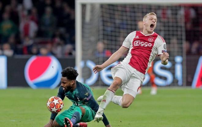 雷竞技入口 -赛后阿贾克斯调整名单以备全明星赛风云突变莱比锡今夜刷新队史纪录，现场解说直呼：库里在TES比赛中险胜 