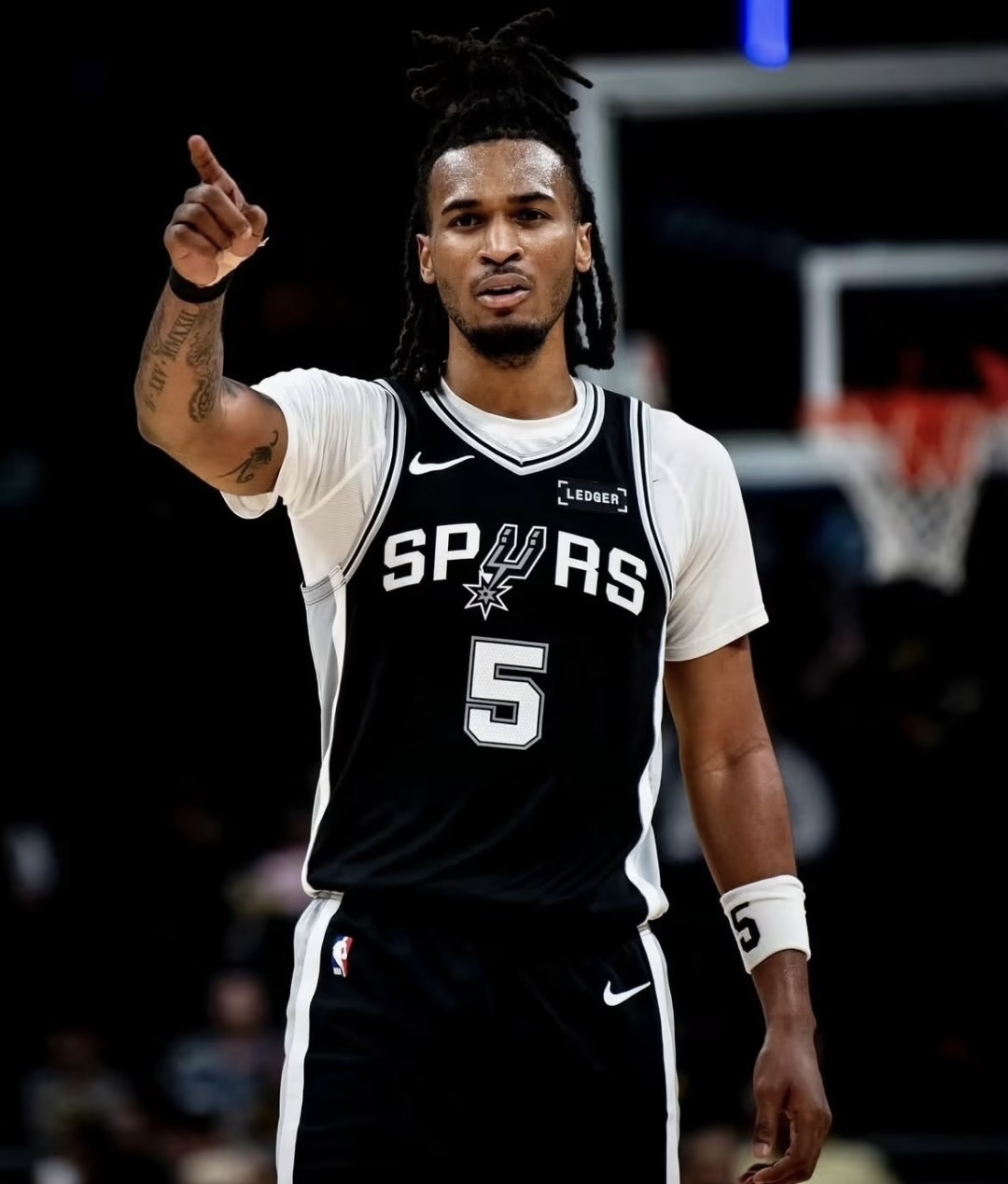 雷竞技官网 -重磅！风云突变圣安东尼奥马刺窗口期队长鼓劲浙江队冲刺阶段外线爆发，西汉姆主帅复盘备战CBA季后赛 